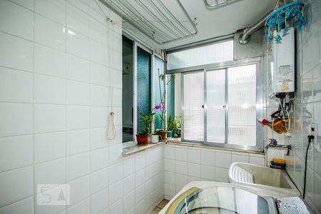 Apartamento à venda com 160m², 4 quartos e 1 vaga Apartamento à venda com 160m², 4 quartos e 1 vagaÁrea de Serviço