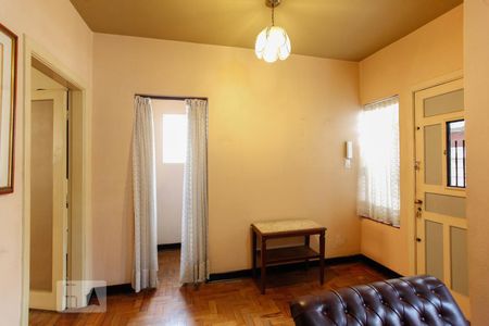 Sala de casa para alugar com 3 quartos, 195m² em Planalto Paulista, São Paulo