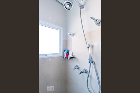 Casa de condomínio à venda com 350m², 4 quartos e 4 vagasBanheiro