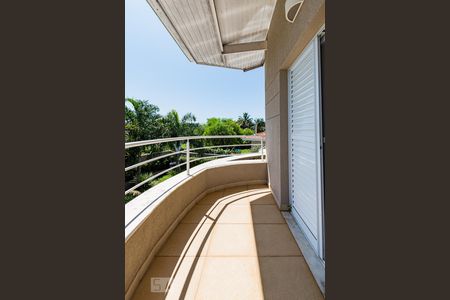 Casa de condomínio à venda com 350m², 4 quartos e 4 vagasVaranda Suíte 2