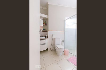 Casa de condomínio à venda com 350m², 4 quartos e 4 vagasBanheiro