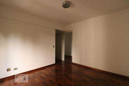 Quarto 1 de apartamento para alugar com 4 quartos, 118m² em Chácara Agrindus, Taboão da Serra