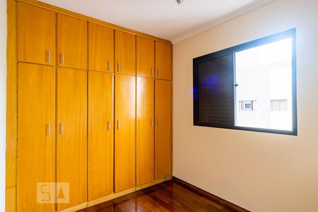 Apartamento para alugar com 117m², 3 quartos e 2 vagas Apartamento para alugar com 117m², 3 quartos e 2 vagasQuarto 1