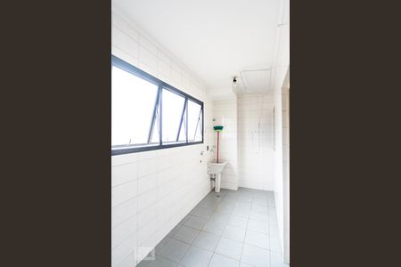 Apartamento para alugar com 117m², 3 quartos e 2 vagas Apartamento para alugar com 117m², 3 quartos e 2 vagasÁrea de Serviço