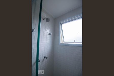 Apartamento à venda com 50m², 1 quarto e 2 vagas Apartamento à venda com 50m², 1 quarto e 2 vagasBanheiro da suite