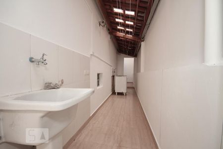 Área de serviço de casa à venda com 3 quartos, 130m² em Saúde, São Paulo