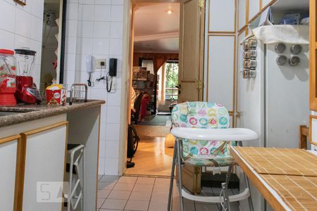 Apartamento à venda com 115m², 3 quartos e 2 vagasCozinha