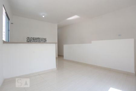 Sala de casa para alugar com 2 quartos, 55m² em Jaguaré, São Paulo