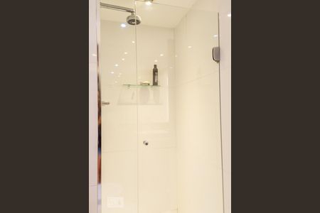 Apartamento à venda com 140m², 2 quartos e 4 vagasBanheiro Corredor