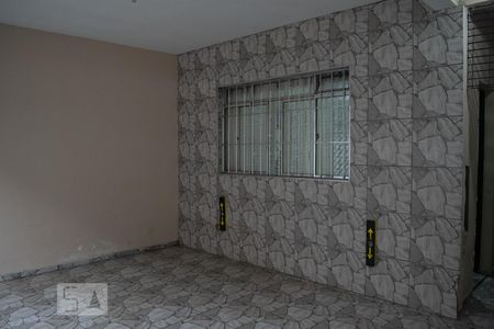 Casa à venda com 100m², 3 quartos e 2 vagas Casa à venda com 100m², 3 quartos e 2 vagasGARAGEM