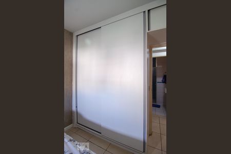 Apartamento à venda com 95m², 3 quartos e 1 vaga Apartamento à venda com 95m², 3 quartos e 1 vagaQuarto 2