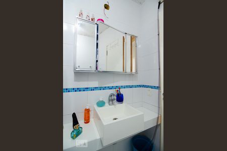 Apartamento à venda com 95m², 3 quartos e 1 vaga Apartamento à venda com 95m², 3 quartos e 1 vagaBanheiro comum