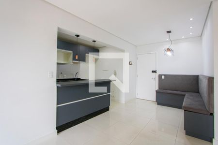 Sala de apartamento à venda com 2 quartos, 57m² em Vila Homero Thon, Santo André