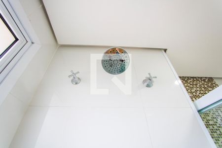 Apartamento à venda com 57m², 2 quartos e 1 vagaBanheiro do quarto 1