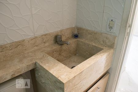 BANHEIRO de apartamento para alugar com 2 quartos, 49m² em Imirim, São Paulo