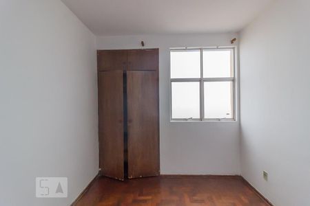 Quarto 2 de apartamento para alugar com 2 quartos, 54m² em Caiçaras, Belo Horizonte