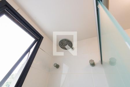 Apartamento à venda com 245m², 4 quartos e 4 vagas Apartamento à venda com 245m², 4 quartos e 4 vagasBanheiro Social 1