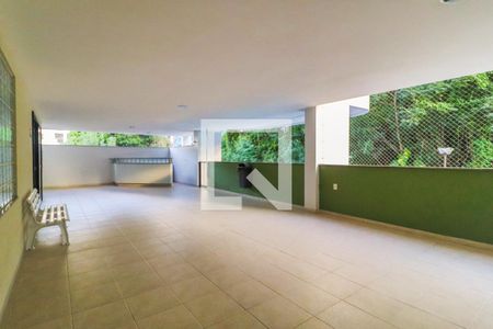 Apartamento à venda com 245m², 4 quartos e 4 vagas Apartamento à venda com 245m², 4 quartos e 4 vagasÁrea Comum