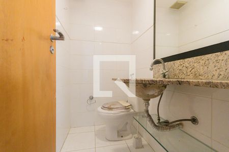 Apartamento à venda com 245m², 4 quartos e 4 vagas Apartamento à venda com 245m², 4 quartos e 4 vagasLavabo