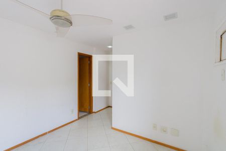 Apartamento à venda com 245m², 4 quartos e 4 vagas Apartamento à venda com 245m², 4 quartos e 4 vagasQuarto 4 - Suíte