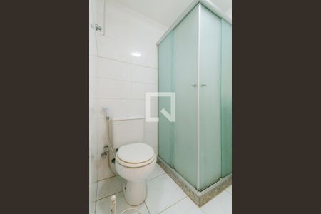 Apartamento à venda com 245m², 4 quartos e 4 vagas Apartamento à venda com 245m², 4 quartos e 4 vagasBanheiro do Quarto 4