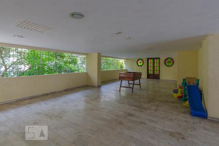Apartamento à venda com 70m², 2 quartos e 1 vaga Apartamento à venda com 70m², 2 quartos e 1 vagaÁrea Comum - Playground