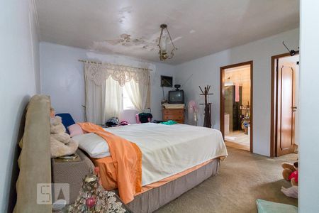 Casa à venda com 357m², 4 quartos e 4 vagasQuarto 4 suíte