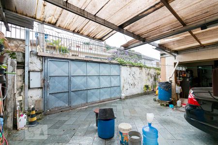 Casa à venda com 357m², 4 quartos e 4 vagasPortão automático