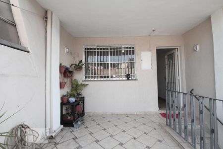 Casa à venda com 75m², 2 quartos e 1 vagaQuintal Frente