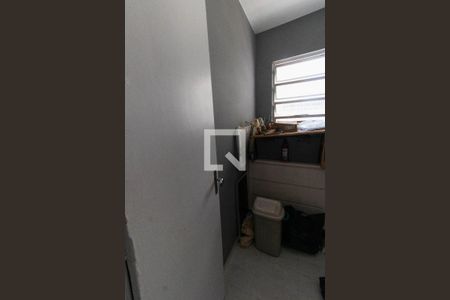 Apartamento à venda com 70m², 2 quartos e sem vaga Apartamento à venda com 70m², 2 quartos e sem vagaQuarto de Serviço