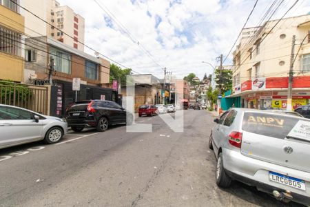 Apartamento à venda com 70m², 2 quartos e sem vaga Apartamento à venda com 70m², 2 quartos e sem vagaVista da Rua