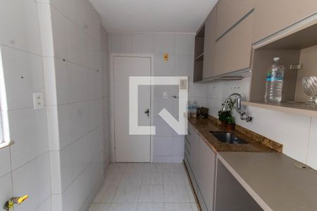 Apartamento à venda com 70m², 2 quartos e sem vaga Apartamento à venda com 70m², 2 quartos e sem vagaCozinha