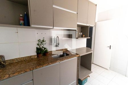 Apartamento à venda com 70m², 2 quartos e sem vaga Apartamento à venda com 70m², 2 quartos e sem vagaCozinha