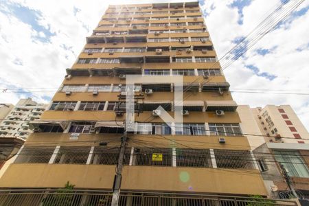 Apartamento à venda com 70m², 2 quartos e sem vaga Apartamento à venda com 70m², 2 quartos e sem vagaFachada
