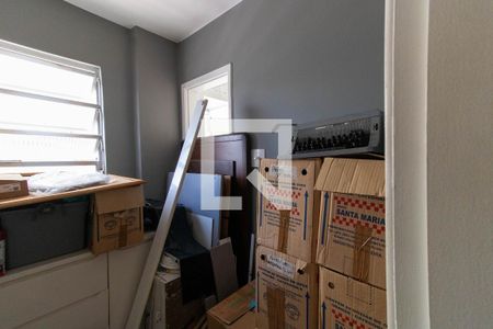 Apartamento à venda com 70m², 2 quartos e sem vaga Apartamento à venda com 70m², 2 quartos e sem vagaQuarto de Serviço