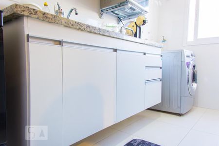 Apartamento à venda com 59m², 2 quartos e 1 vagaCozinha - Armários