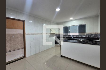 Casa de condomínio à venda com 180m², 2 quartos e 1 vagaCozinha