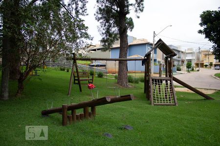 Casa de condomínio para alugar com 100m², 3 quartos e 1 vaga Casa de condomínio para alugar com 100m², 3 quartos e 1 vagaÁrea Comum - Playground