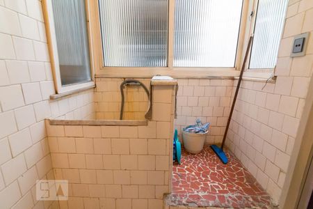 Apartamento à venda com 70m², 2 quartos e sem vaga Apartamento à venda com 70m², 2 quartos e sem vagaÁrea de Serviço