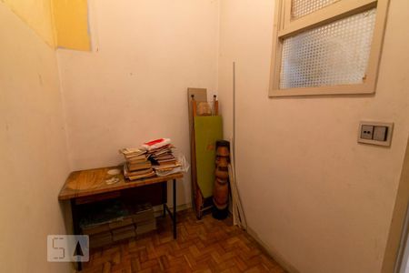 Apartamento à venda com 70m², 2 quartos e sem vaga Apartamento à venda com 70m², 2 quartos e sem vagaQuarto de Serviço