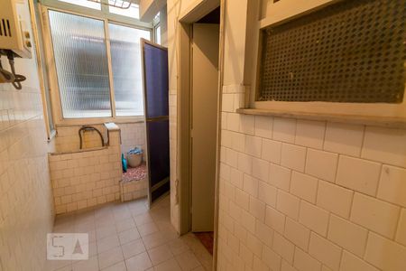 Apartamento à venda com 70m², 2 quartos e sem vaga Apartamento à venda com 70m², 2 quartos e sem vagaÁrea de Serviço