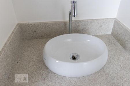 Apartamento à venda com 200m², 4 quartos e 3 vagas Apartamento à venda com 200m², 4 quartos e 3 vagasLavabo