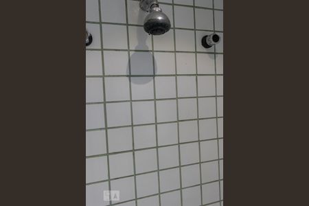 Apartamento à venda com 200m², 4 quartos e 3 vagas Apartamento à venda com 200m², 4 quartos e 3 vagasBanheiro da Suite