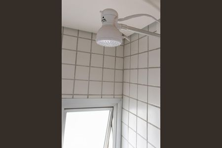 Apartamento à venda com 200m², 4 quartos e 3 vagas Apartamento à venda com 200m², 4 quartos e 3 vagasBanheiro de Serviço