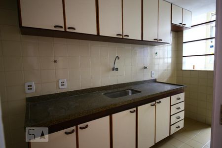 Apartamento à venda com 159m², 3 quartos e 2 vagasCozinha