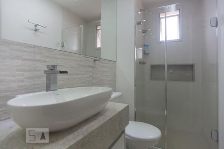 Banheiro de apartamento para alugar com 2 quartos, 62m² em Loteamento Chácara Prado, Campinas