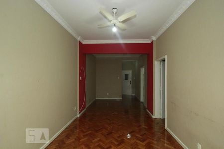Sala de apartamento para alugar com 1 quarto, 55m² em Santa Teresa, Rio de Janeiro