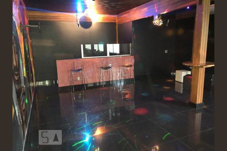 Casa à venda com 802m², 6 quartos e 8 vagas