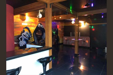 Casa à venda com 802m², 6 quartos e 8 vagas