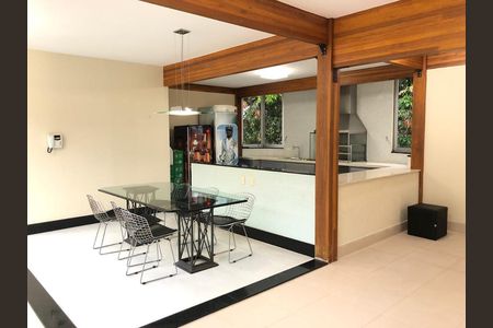 Casa à venda com 802m², 6 quartos e 8 vagas